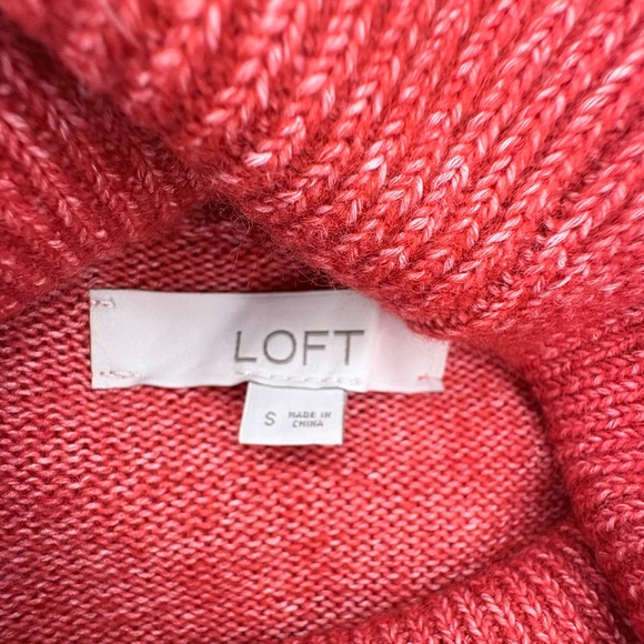 LOFT Coral Turtleneck Sweater - Picture 4 of 7